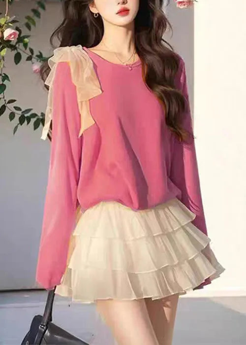 Effortlessly Elegant Top with a Timeless Design