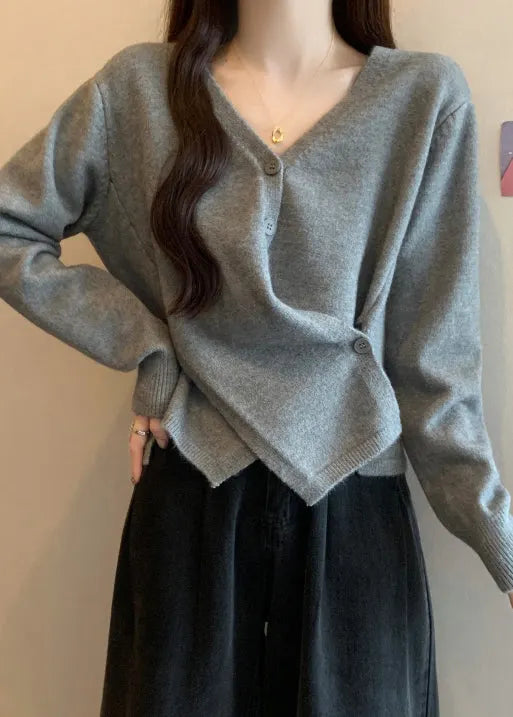 Beautifully Finished Sweater in a Timeless Design