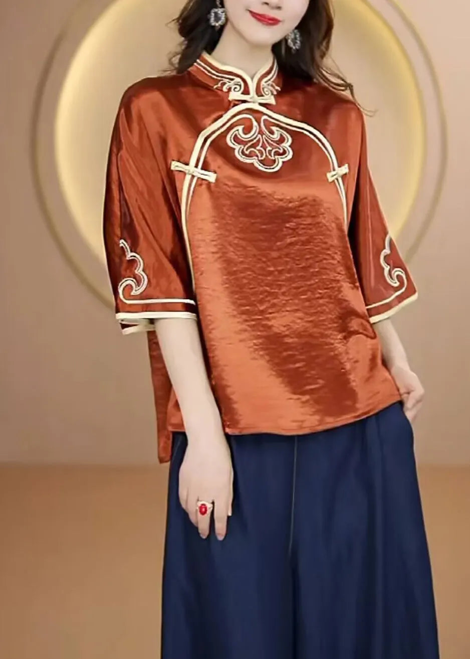 Classic Vintage Top with a Flattering Fit
