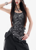 Well Tailored Top with a Graceful Silhouette