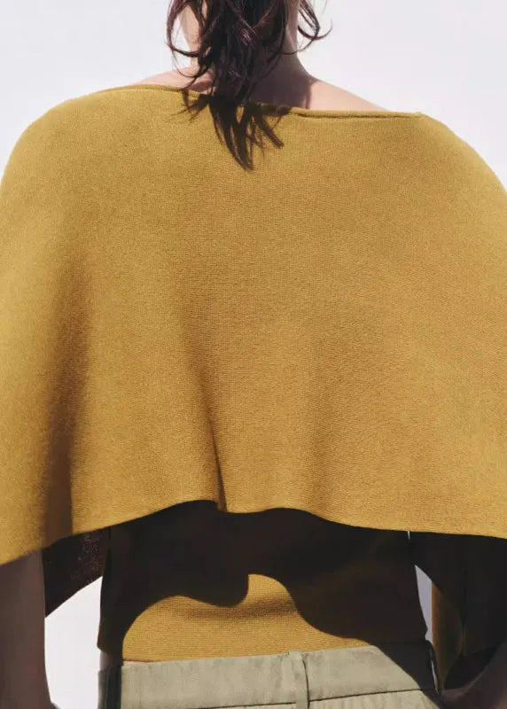 Sophisticated Top with a Clean Classic Look