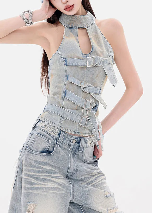 Effortlessly Elegant Top with a Timeless Design