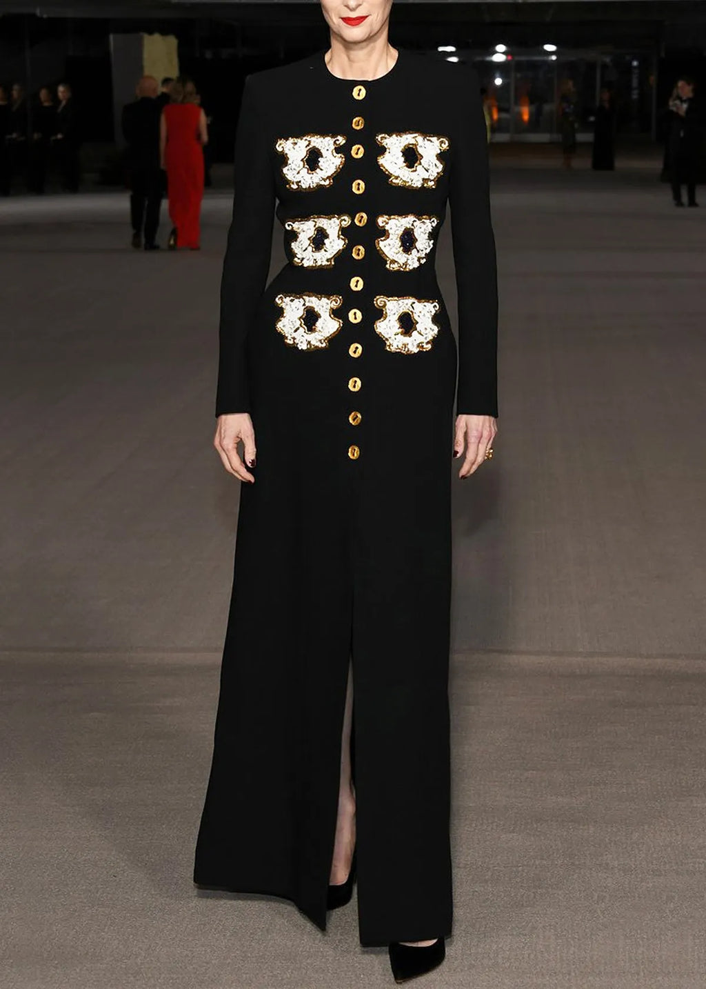 Effortlessly Elegant Coat with a Timeless Design