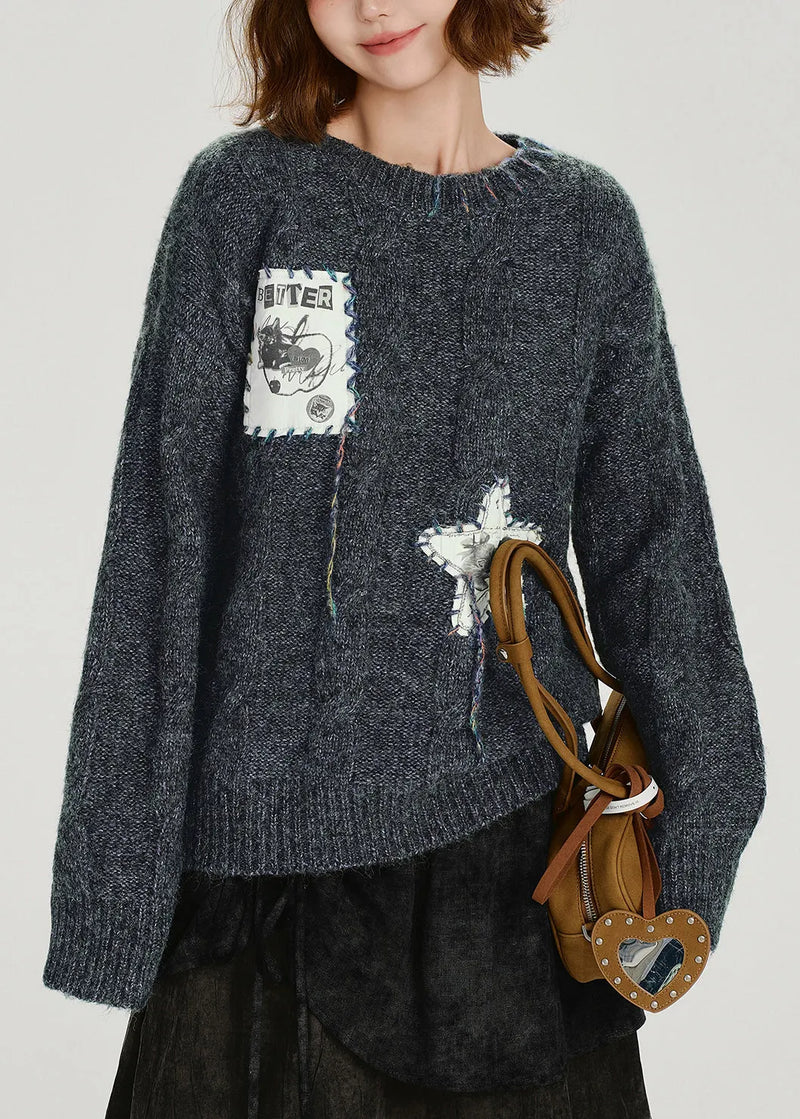 Well Tailored Sweater with a Graceful Silhouette
