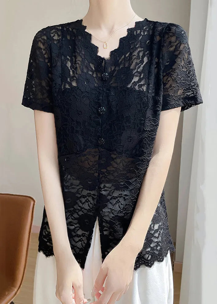 Classic Vintage Shirt with a Flattering Fit
