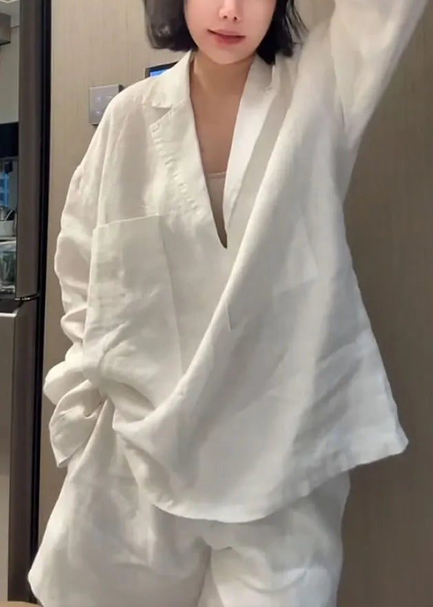 Classic Vintage Shirt with a Flattering Fit