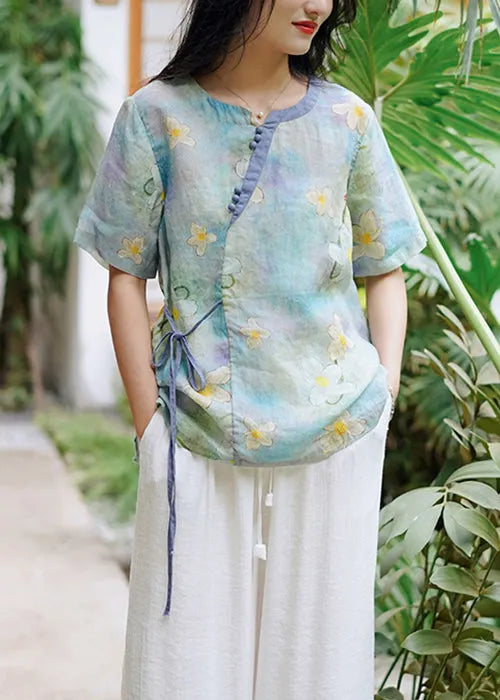 A Vintage Style Blouse with Delicate Timeless Details