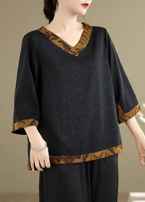 Classic Vintage Shirt with a Flattering Fit
