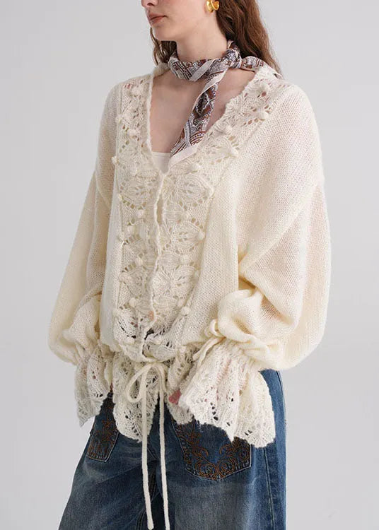 Effortlessly Elegant Sweater with a Timeless Design