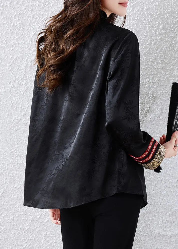 Classic Vintage & Enduringly Stylish Blouse