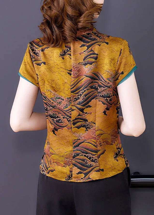 A Vintage Style Blouse with Delicate Timeless Details