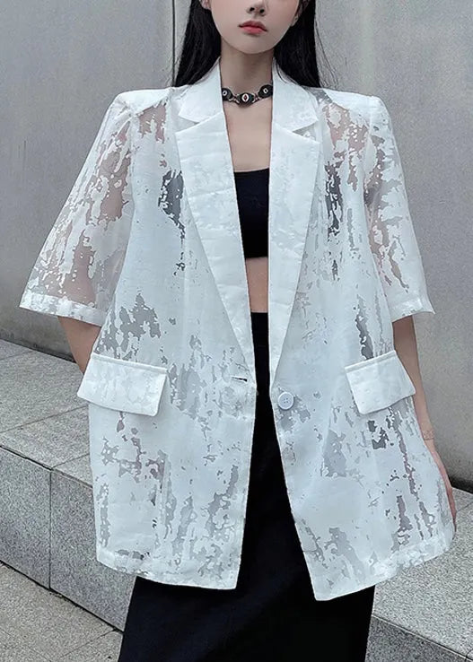Classic Vintage & Enduringly Stylish Coat