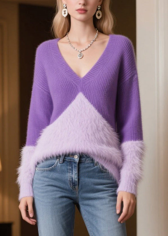 Beautifully Finished Sweater in a Timeless Design