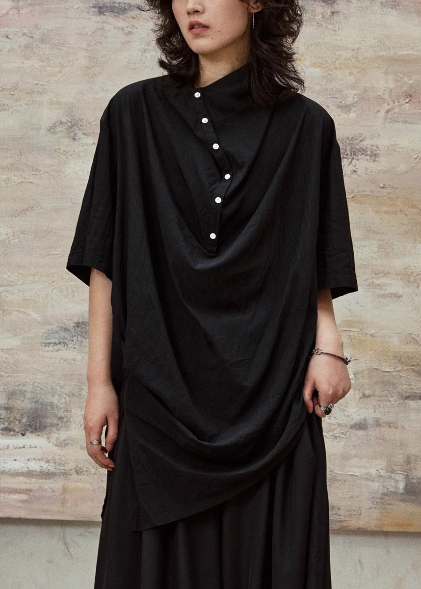 Well Tailored Blouse with a Graceful Silhouette