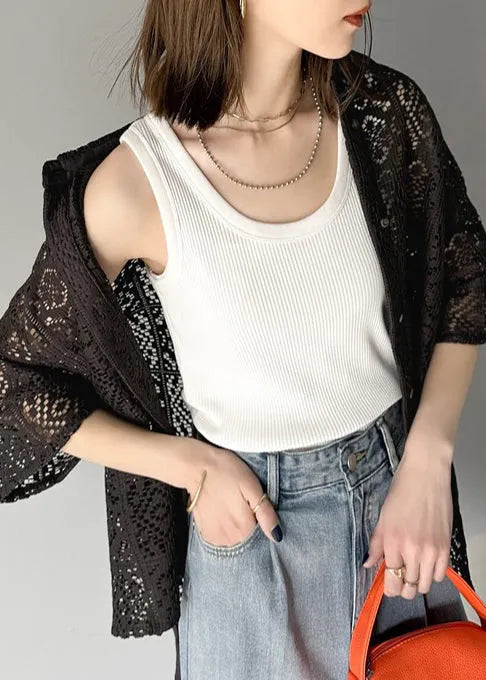 Classic Vintage Shirt with a Flattering Fit