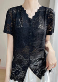 Classic Vintage Shirt with a Flattering Fit