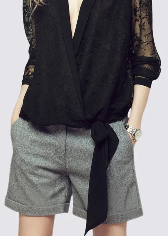 Effortlessly Elegant Shirt with a Timeless Design